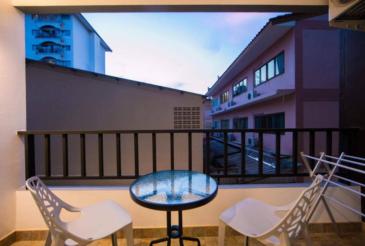 Nalanta Hotel Патая Екстериор снимка